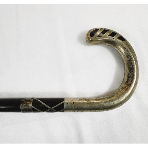 229 - A continental walking stick with hardwood shaft and silver-cased handle, circa 1900, 86cm.