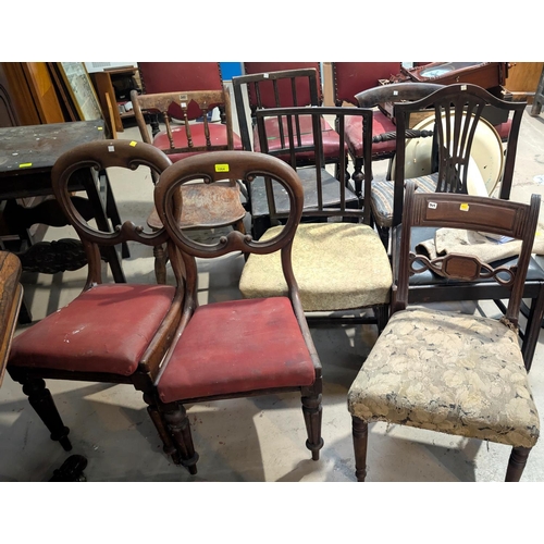 1064 - 8 various 18th/19th century dining chairs.