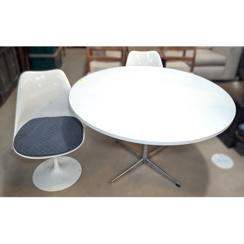 949 - A 1960's circular white laminate 