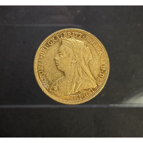 626 - An 1894 sovereign
