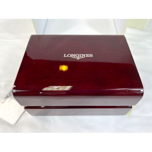 649 - A Longines Master Collection automatic stainless steel cased wristwatch, date on the quarter past, w... 