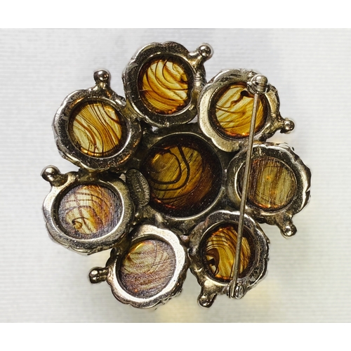 620 - Vintage Christian Dior, designed by Mitchel Maer, circa 1950's - a flowerhead-style brooch set with ... 