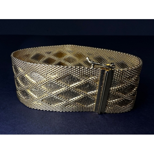 623A - Christian Dior Grosse 1967 woven gold turned mesh cuff bracelet with raised diamond design, maker's ... 