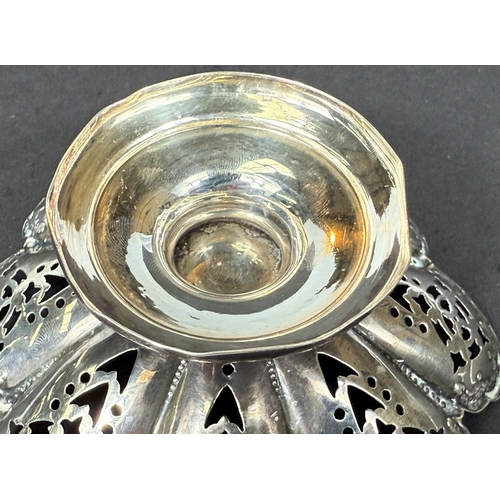 624 - Sterling silver hallmarked bon bon dish, Sheffield 1896 made by Atkin Bros. 