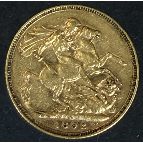 628 - An 1892 M QV sovereign