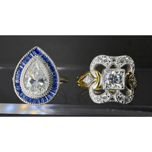 636 - A modern dress ring in the Art Deco style set with central moissanite stone 0.5ct on shank stamped 9... 