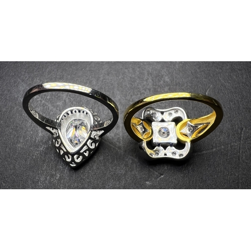 636 - A modern dress ring in the Art Deco style set with central moissanite stone 0.5ct on shank stamped 9... 