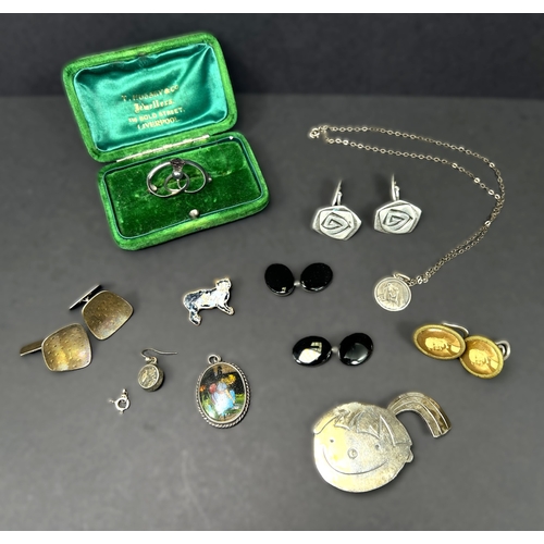 642D - A collection of silver and other cuff links etc