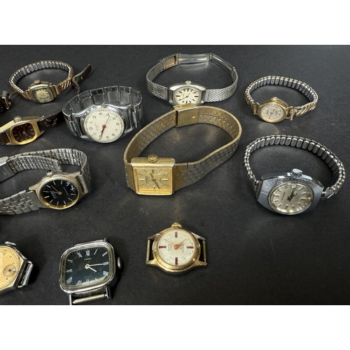 657 - A selection of ladies wristwatches.