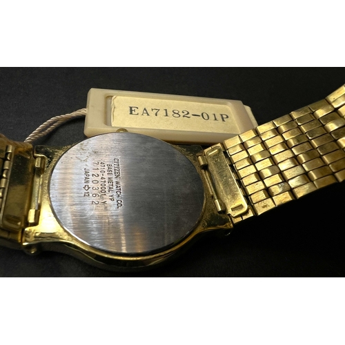 679 - A vintage gents Roamer Standard wristwatch and a boxed Citizen wristwatch