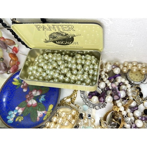 682 - A selection of vintage costume jewellery vintage and later etc&nbsp;