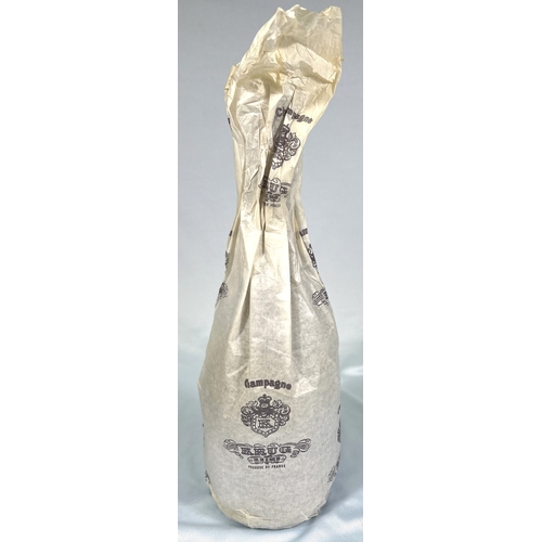 724 - A bottle of Krug Champagne vintage 1981, in presentation box