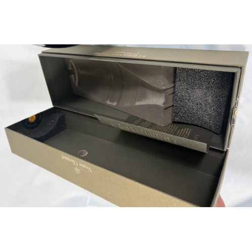 725 - A 75cl bottle of Veuve Cliquot Ponsardiu la Grande Dame Champagne Brut, in presentation box