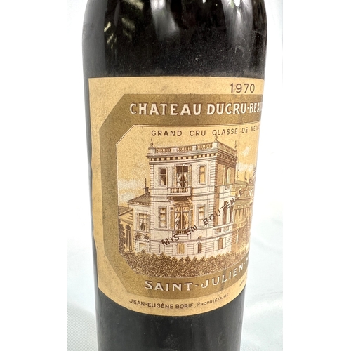 732 - A bottle of Chateau Ducru-Beaucaillou Sain Julien Medoc 1970