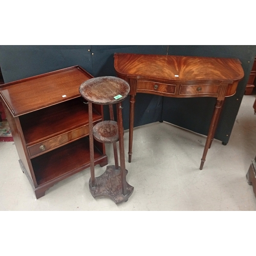Lot 827       