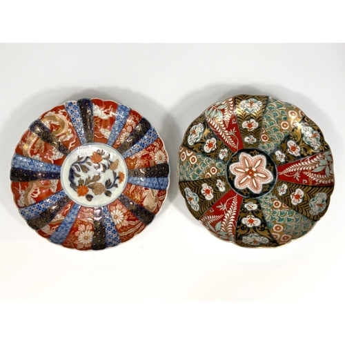 551 - A 19th century Japanese Imari porcelain dish of scalloped form, 22cm, and a similar dish decorated w... 