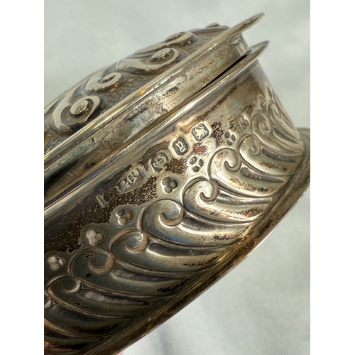 673 - A hallmarked silver heart-shaped trinket box with hinged lid, 1898, Birmingham, 57gms