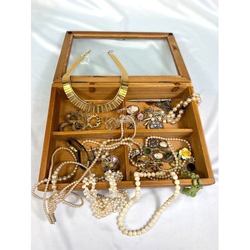 Lot 708       