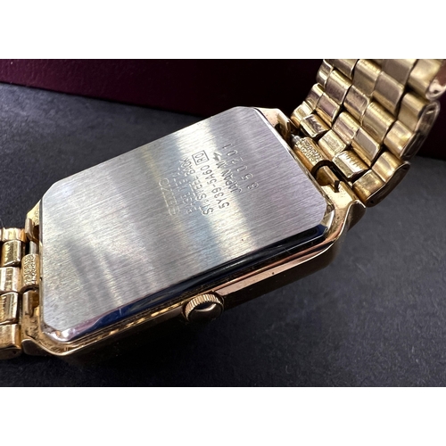 714 - A Seiko gents wristwatch and a Tissot wristwatch and other gents watches etc