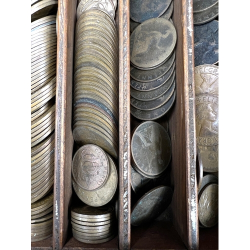 718A - A large selection of pre-decimal bronze coins