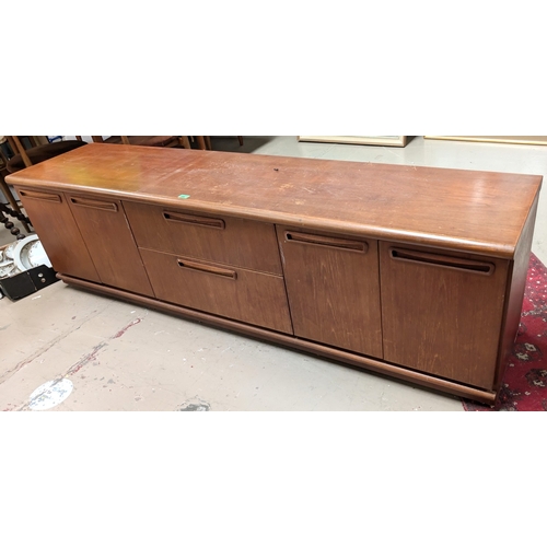 Lot 806       