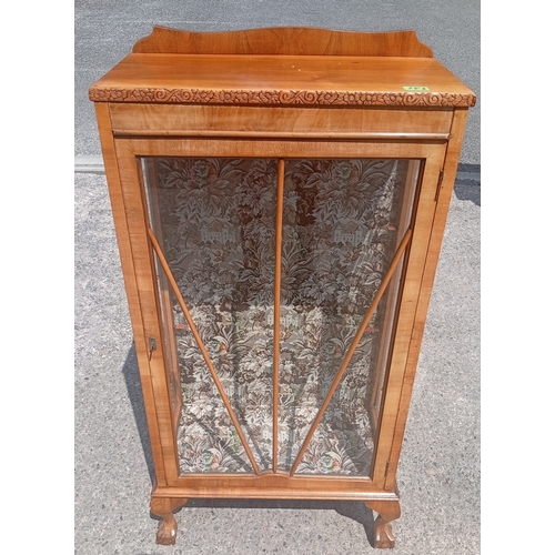 753 - A 1920's single door display cabinet