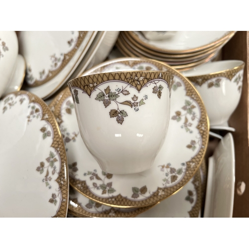 536 - A Royal Doulton Lynnewood part dinner and tea service and a selection of Royal Worcester Evesham, tu... 