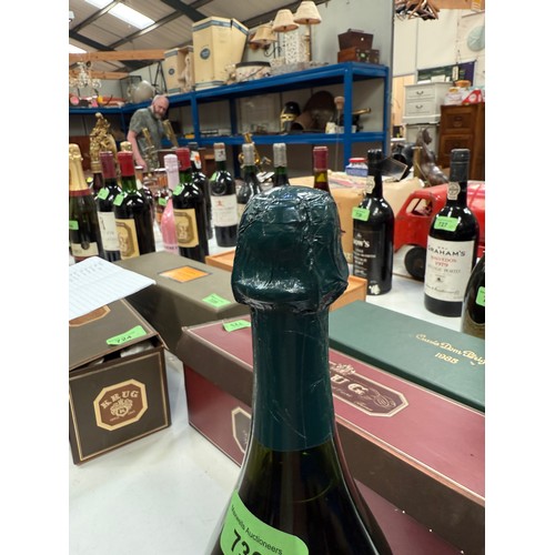 736 - A bottle of 'Dom Perignon' champagne 1966