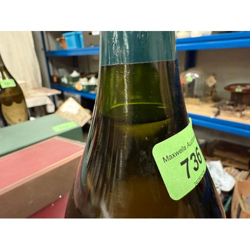 736 - A bottle of 'Dom Perignon' champagne 1966