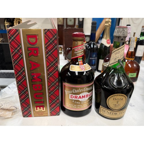 737 - A bottle of 'Benedictine' liqueur; a boxed 1 litre bottle of 'Drambuie' liqueur
