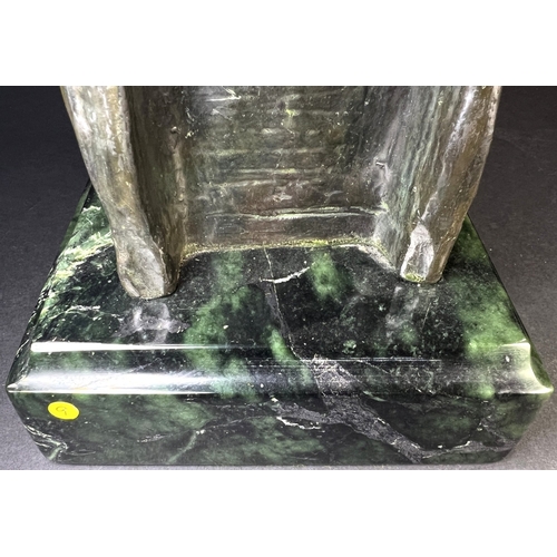 12 - American History Interest: After Frederick Remington (1861 - 1909): 'The Savage', bronze bust sculpt... 