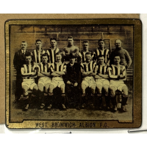 226 - 1930's Topical Times Footballers Panel Portraits Album containing (1936) Panel Portraits (coloured) ... 