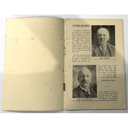 234A - 1938 Ireland v Wales international at Windsor Park, Belfast 16 March 1938 official programme; minor ... 