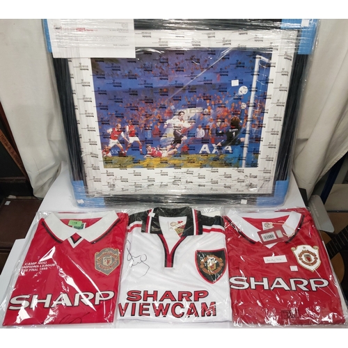 246 - 3 signed retro Manchester United shirts and a Manchester United print signed by Ryan Giggs; signed s... 