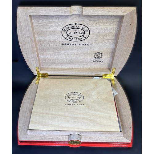 290 - Partagas 'Year of the Snake' Cigars, Habanos Festival 2025, size (135mm) x 50 robusto extra.Addition... 