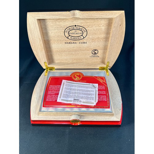 290 - Partagas 'Year of the Snake' Cigars, Habanos Festival 2025, size (135mm) x 50 robusto extra.Addition... 
