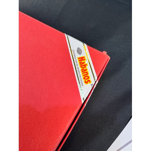 290 - Partagas 'Year of the Snake' Cigars, Habanos Festival 2025, size (135mm) x 50 robusto extra.Addition... 