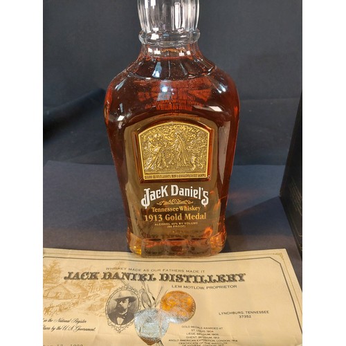 289 - An originally boxed 1913 Gold Medal (bottling number: 1) 75cl bottle of Jack Daniels Tennessee Whisk... 