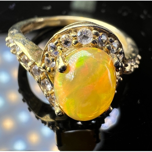 green emerald velvet dress 9 Carat yellow Gold Diamond and Garnet Dress Ring