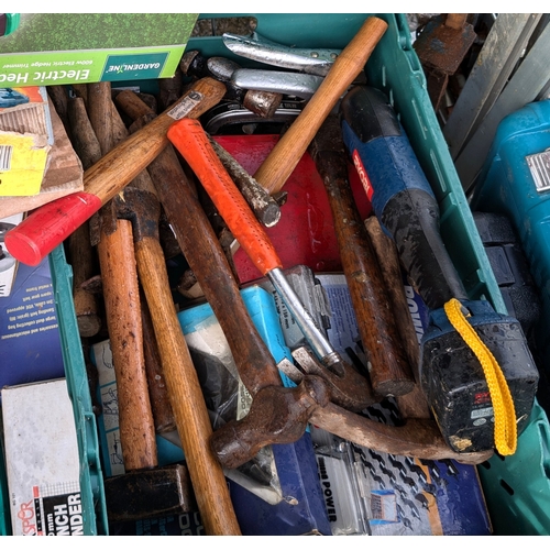 31A - A large collection of various vintage hand tools, some more modern boxed tools etc