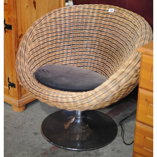 168 - Modern Conservatory Wicker Swivel Chair