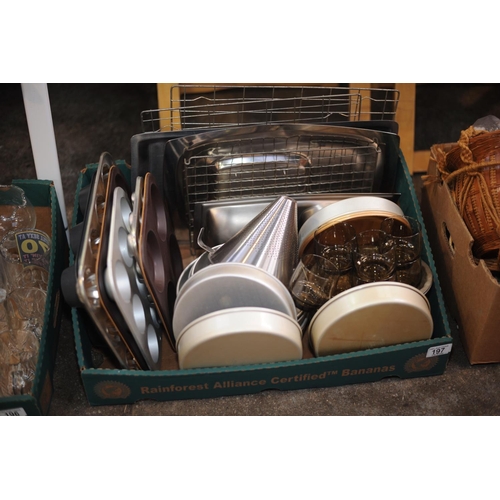 197 - Good Assorted Lot of Baking Tins, Trays etc;