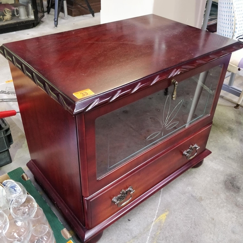 33 - Small Mahogany TV Unit