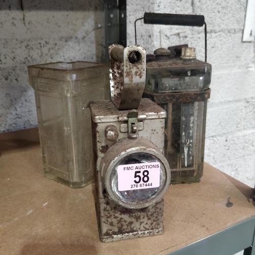 58 - Old Glass Battery, Case & Light