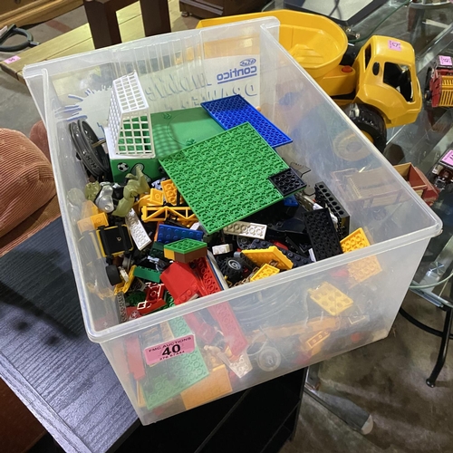 40 - Box Of Lego