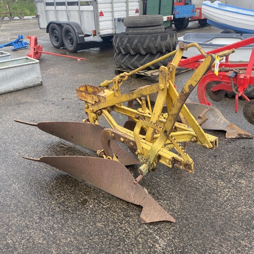 945 - 2 Fir Plough