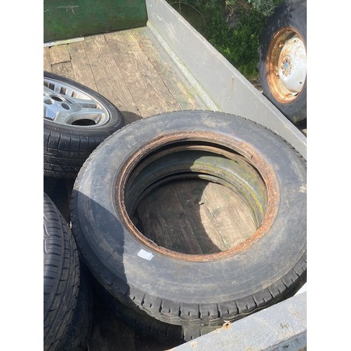 1014 - 2 Old trailer Tyres