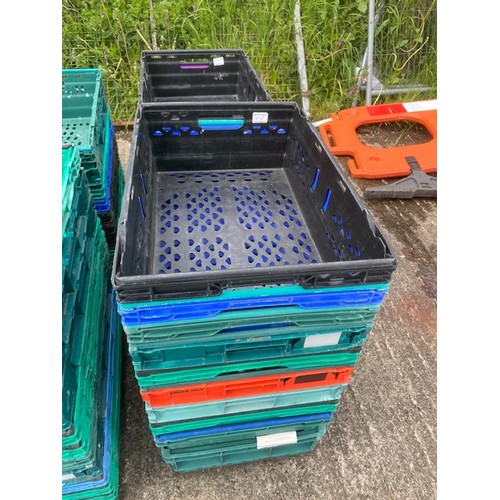 1031 - 10 Storage Crates