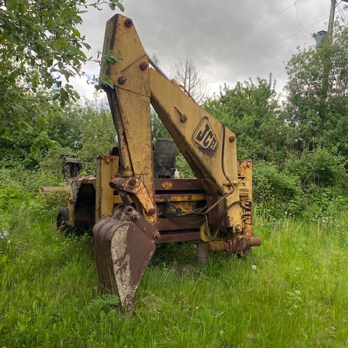 1038 - Vintage JCB 3C Digger - Sold As Seen
*MUST BE REMOVEDOFF THE PREMISES - 9 TAUGHEY ROAD, BT53 6RA BY ... 