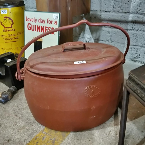 121 - Large 6 Gallon Pot With Lid